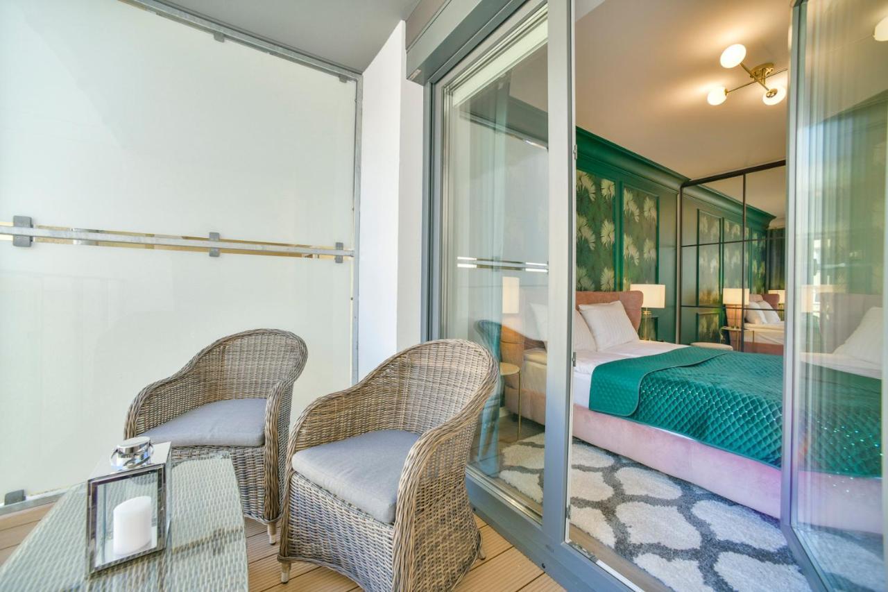 קולובז'ג Apartamenty Navigator- Nadmorskie Tarasy Port מראה חיצוני תמונה